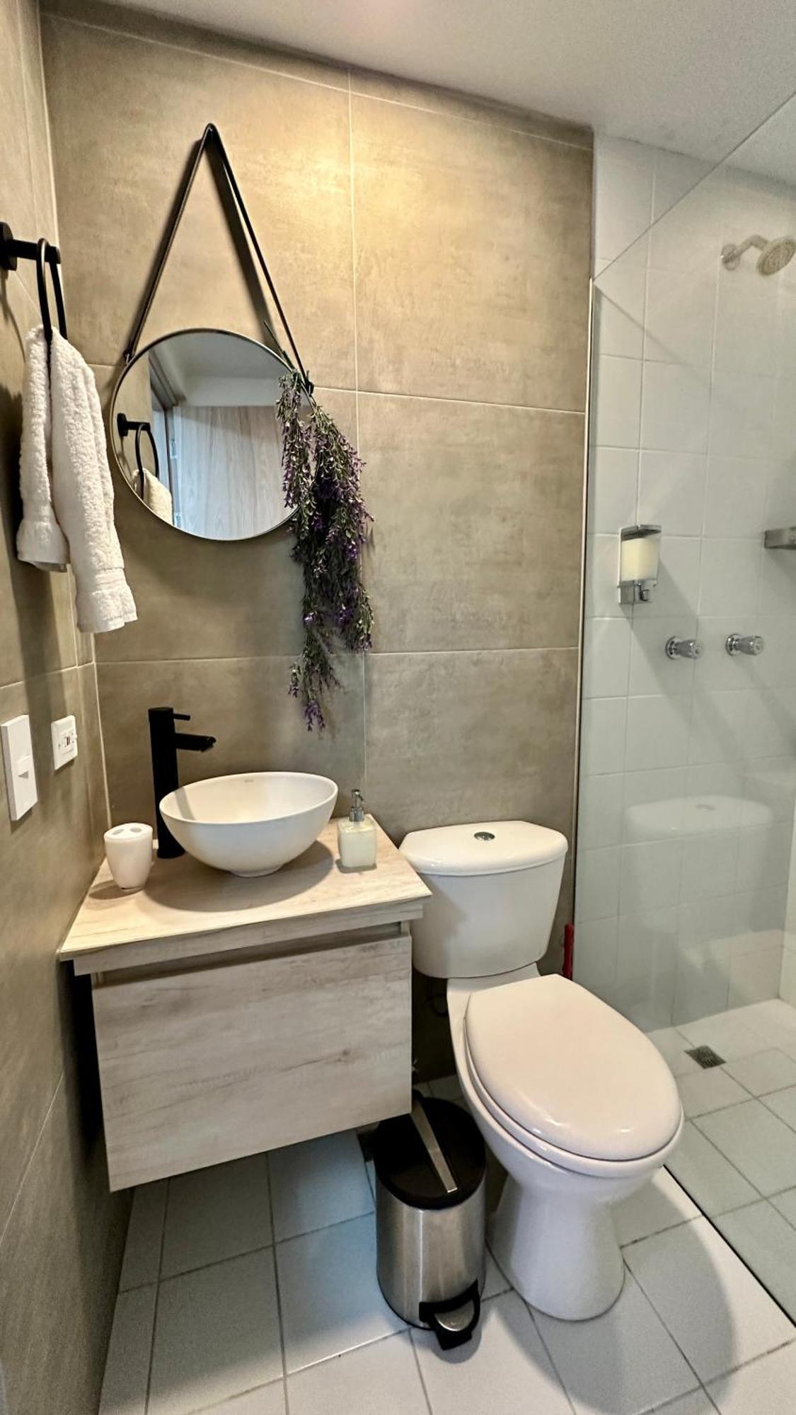 Prime Laureles Location With Air Conditioning Medellín Exteriör bild
